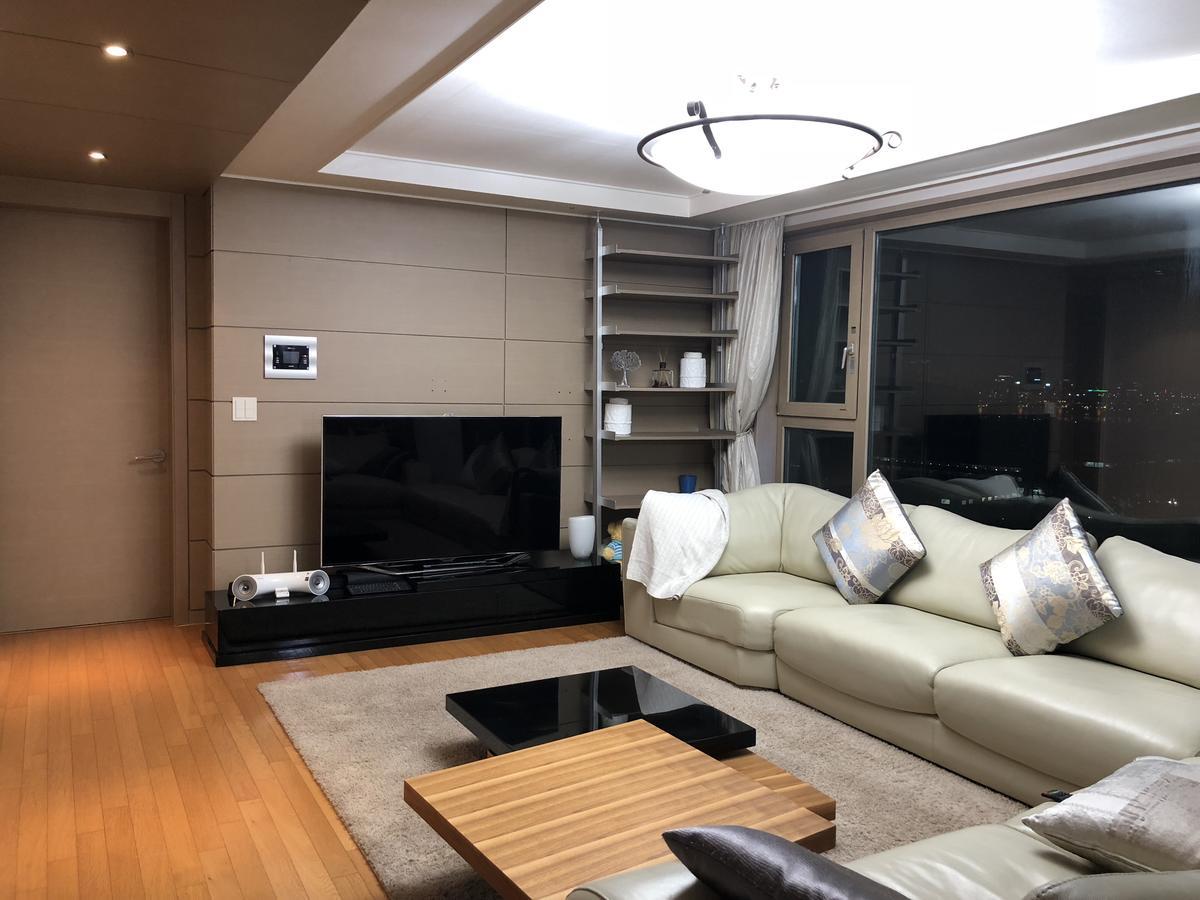 Apartment World Merdian *